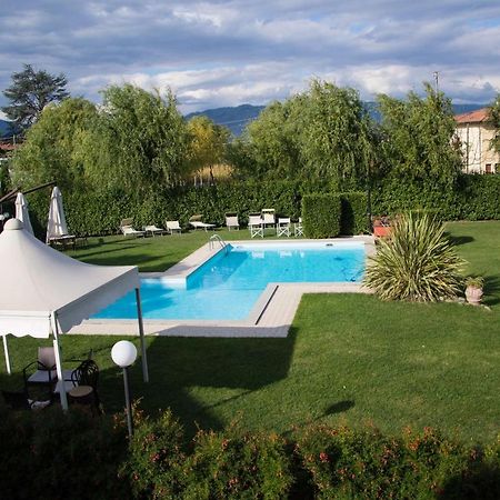 Room In Farmhouse - Apartment In Farmhouse Casolare Dei Fiori Chiesina Uzzanese Exterior photo
