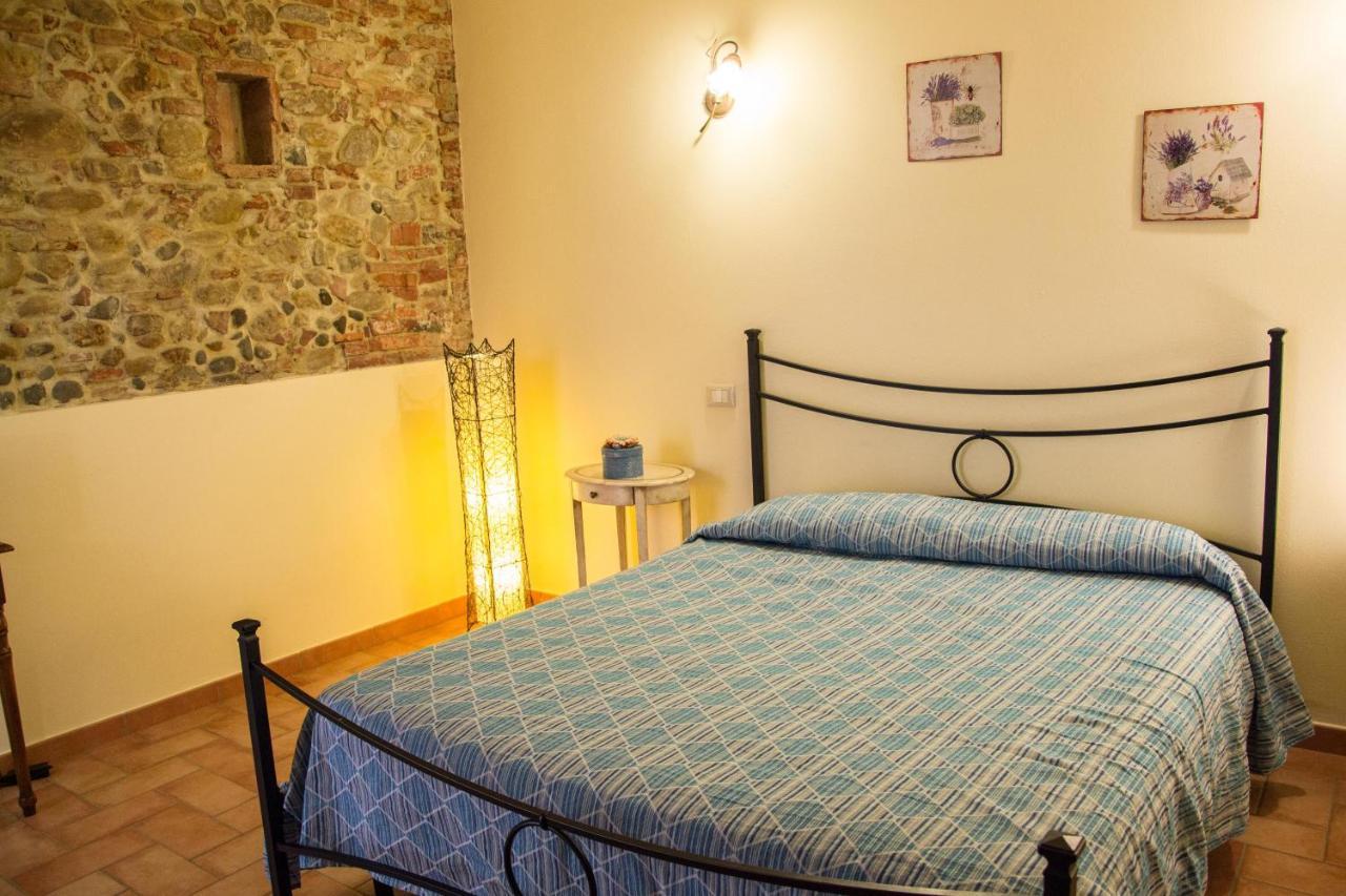 Room In Farmhouse - Apartment In Farmhouse Casolare Dei Fiori Chiesina Uzzanese Exterior photo